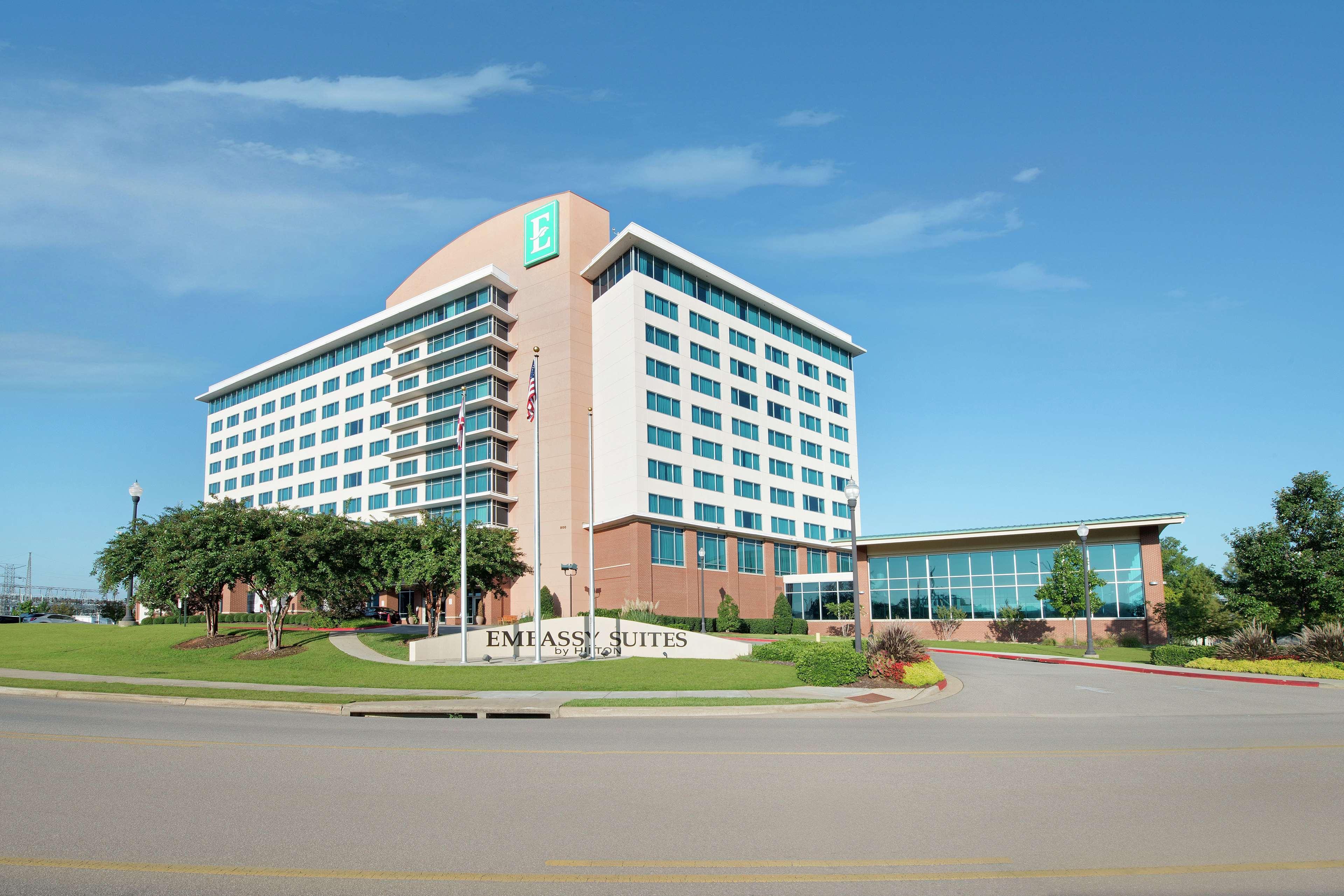 เอมบาสซี สวีท บาย ฮิลตัน ฮันต์สวิลล์ โฮเต็ล แอนด์ สปา Hotel ภายนอก รูปภาพ